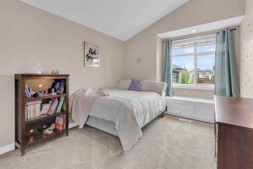 300 Aspenmere Way, Chestermere, AB 