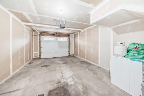 608 Redstone View Ne, Calgary, AB 