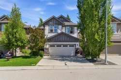 147 Chaparral Valley Way SE Calgary, AB T2X 0W1