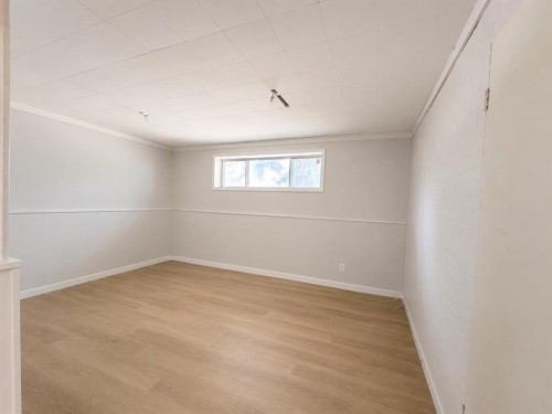 215 Penbrooke Way Se, Calgary, AB 