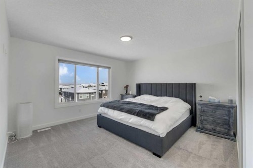 325 Crestmont Drive Sw, Calgary, AB 