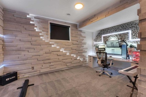 325 Crestmont Drive Sw, Calgary, AB 