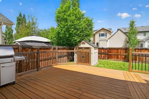 237 Brightonwoods Gardens Se, Calgary, AB 