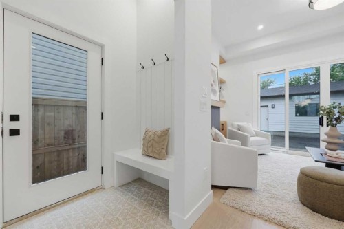 806 23 Avenue Se, Calgary, AB 