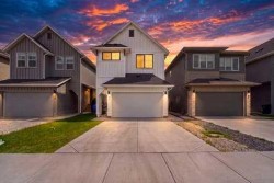 84 Copperhead Grove SE Calgary, AB T2Z 5H2