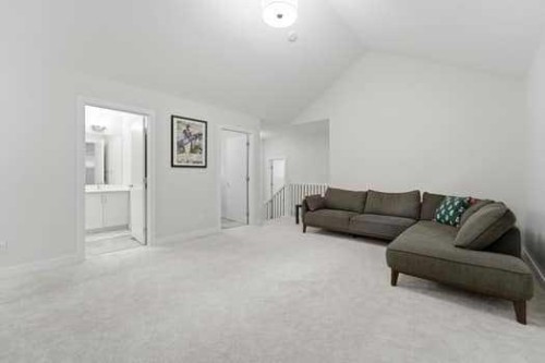 84 Copperhead Grove Se, Calgary, AB 