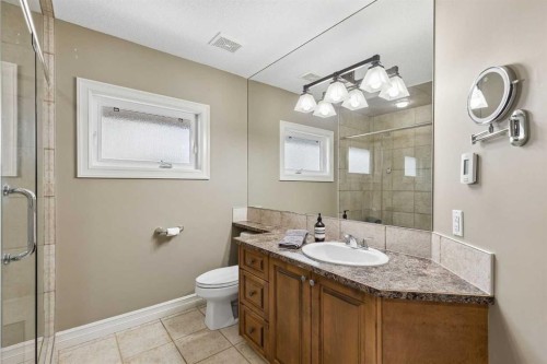 2404 29 Avenue Sw, Calgary, AB 