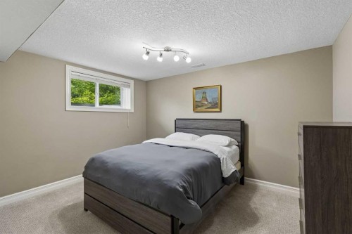 2404 29 Avenue Sw, Calgary, AB 