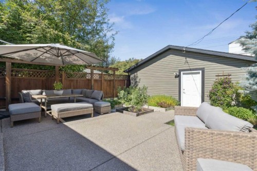2404 29 Avenue Sw, Calgary, AB 