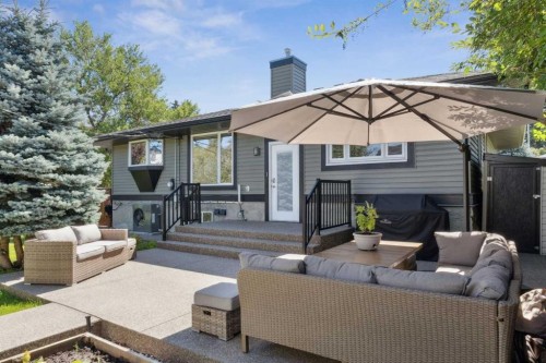 2404 29 Avenue Sw, Calgary, AB 
