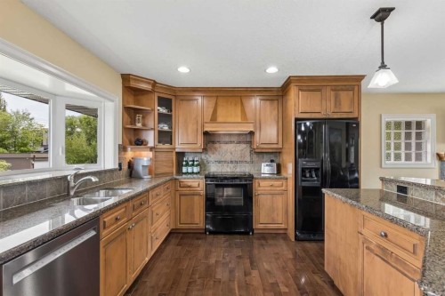 2404 29 Avenue Sw, Calgary, AB 