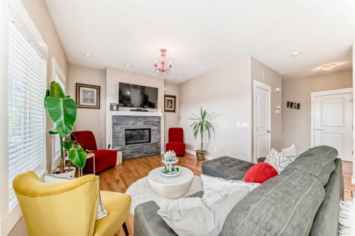 320 Rainbow Falls Green, Chestermere, AB 