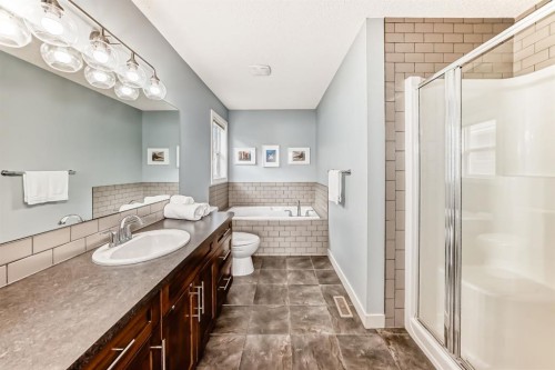 5 River Heights Green, Cochrane, AB 