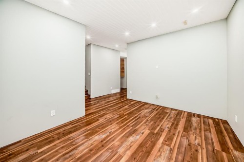 5 River Heights Green, Cochrane, AB 