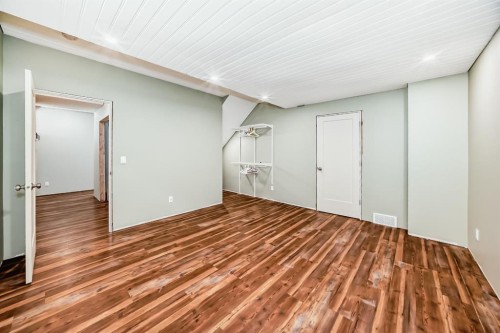 5 River Heights Green, Cochrane, AB 