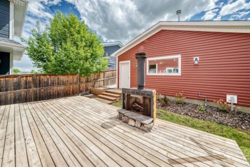 5 River Heights Green, Cochrane, AB 
