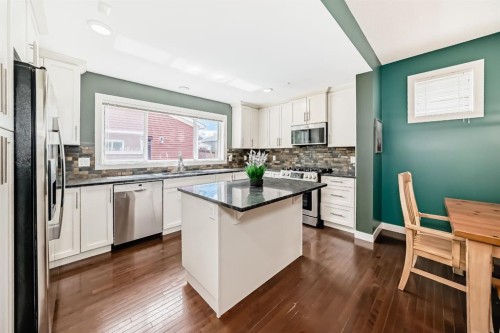 5 River Heights Green, Cochrane, AB 