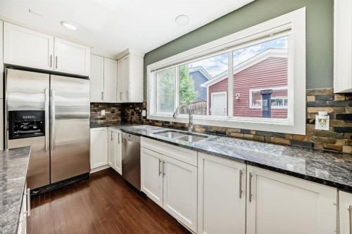 5 River Heights Green, Cochrane, AB 