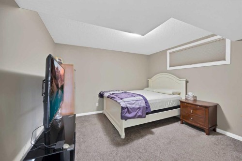 128 Nolanlake View North, Calgary, AB - Indoor Photo Showing Bedroom
