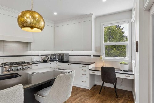 2641 21 Street Sw, Calgary, AB 