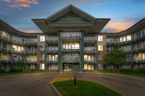 233-3111 34 Avenue Nw, Calgary, AB - Outdoor With Balcony With Facade