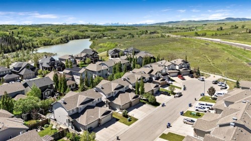 106 West Pointe Court  Cochrane, AB T4C 0B9