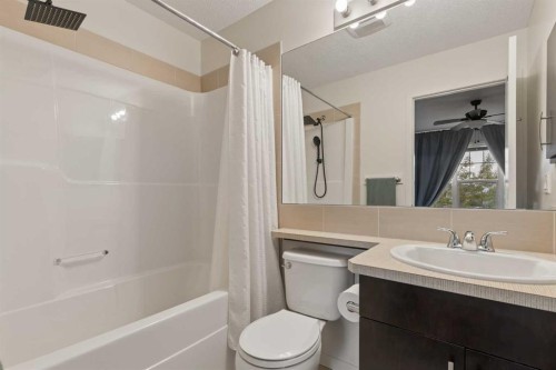 74 Autumn Crescent Se, Calgary, AB 