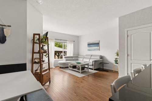74 Autumn Crescent Se, Calgary, AB 