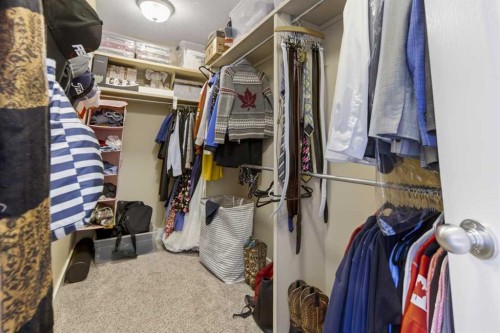 122 Discovery Ridge Way Sw, Calgary, AB - Indoor With Storage