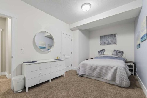 122 Discovery Ridge Way Sw, Calgary, AB - Indoor Photo Showing Bedroom