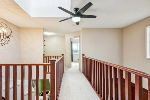 1807 New Brighton Drive Se, Calgary, AB - Indoor Photo Showing Other Room