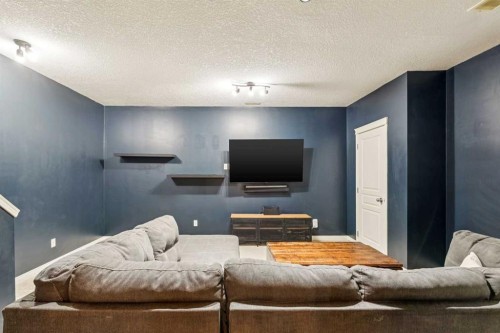 1807 New Brighton Drive Se, Calgary, AB - Indoor