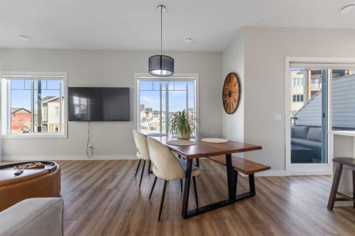 258 Canals Crossing Sw, Airdrie, AB - Indoor Photo Showing Dining Room