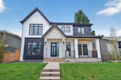 6515 Longmoor Way SW Calgary, AB T3E 5Z8