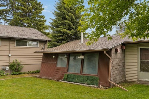 32 Gladeview Crescent Sw, Calgary, AB 