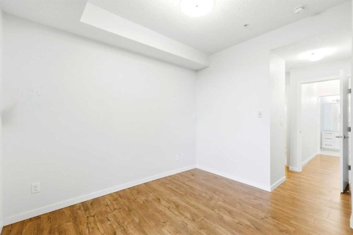 212-122 Mahogany Centre Se, Calgary, AB - Indoor Photo Showing Other Room