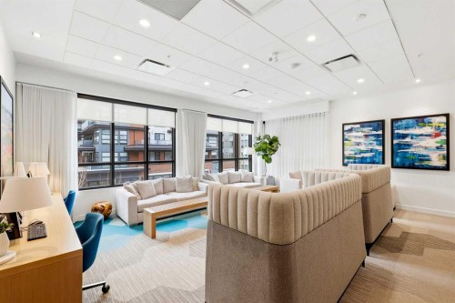 212-122 Mahogany Centre Se, Calgary, AB - Indoor