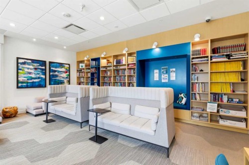 212-122 Mahogany Centre Se, Calgary, AB - Indoor
