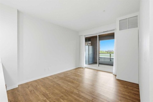 212-122 Mahogany Centre Se, Calgary, AB - Indoor Photo Showing Other Room