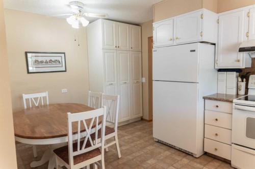 164 Huntford Road Ne, Calgary, AB - Indoor