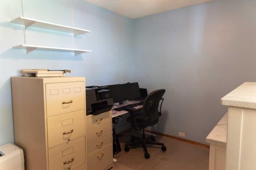 164 Huntford Road Ne, Calgary, AB - Indoor Photo Showing Office