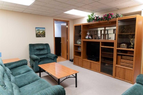 164 Huntford Road Ne, Calgary, AB - Indoor
