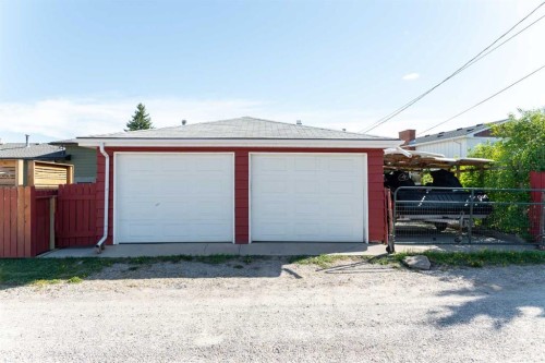 164 Huntford Road Ne, Calgary, AB - Outdoor