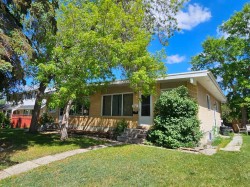 7116 Hunterville Road NW Calgary, AB T2K 4J8