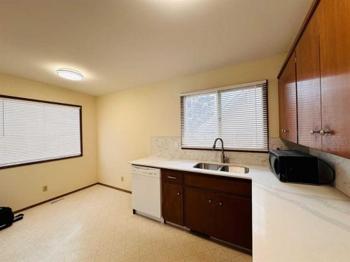 7116 Hunterville Road Nw, Calgary, AB 