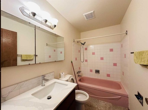 7116 Hunterville Road Nw, Calgary, AB 