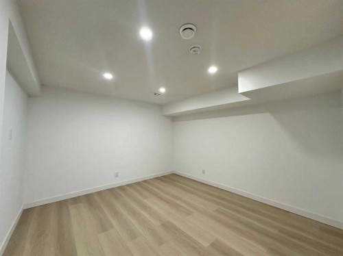 7116 Hunterville Road Nw, Calgary, AB 