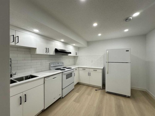 7116 Hunterville Road Nw, Calgary, AB 