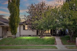 43 Scenic Acres Drive NW Calgary, AB T3L 1A2