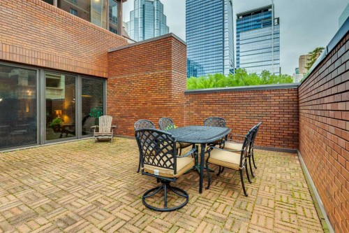 102D-500 Eau Claire Avenue Sw, Calgary, AB - Outdoor With Exterior